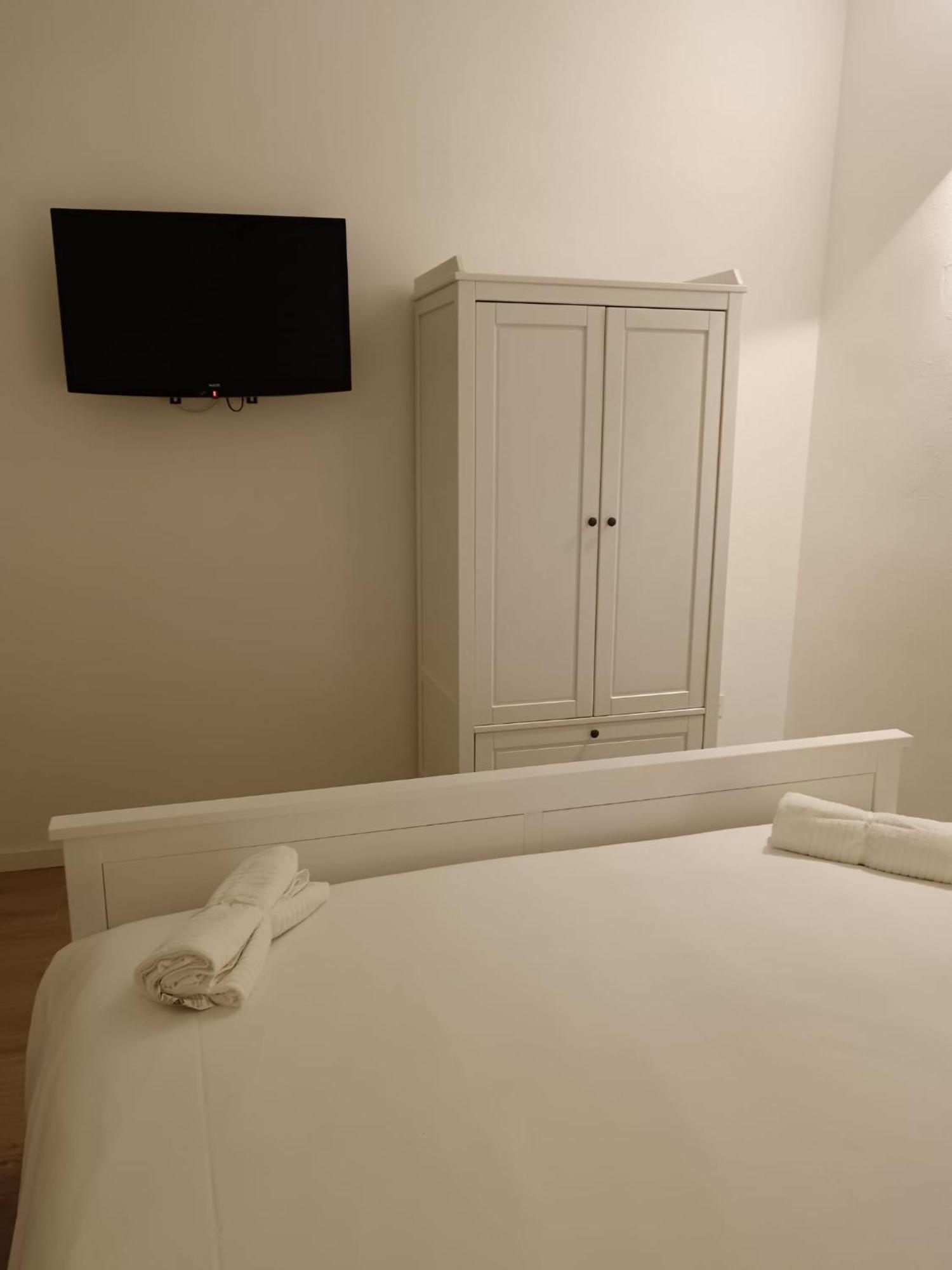 Al Civico 21 Apartment Castel Di Sangro Luaran gambar
