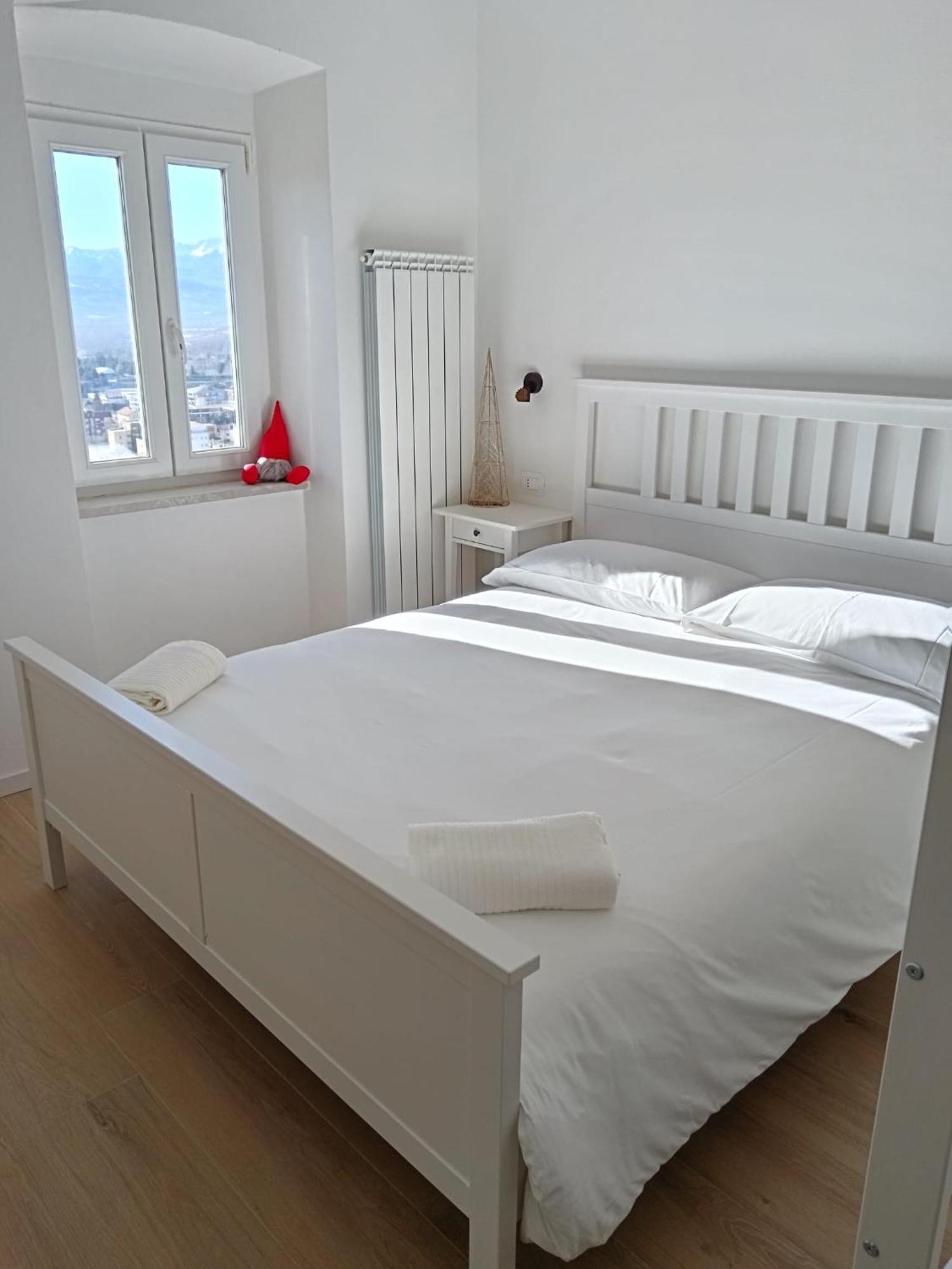 Al Civico 21 Apartment Castel Di Sangro Luaran gambar